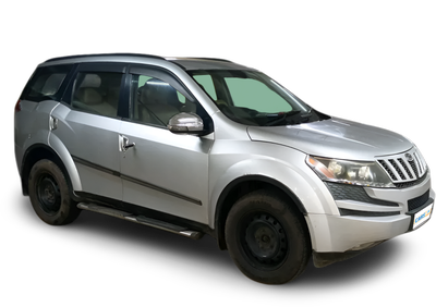 Mahindra XUV500-img
